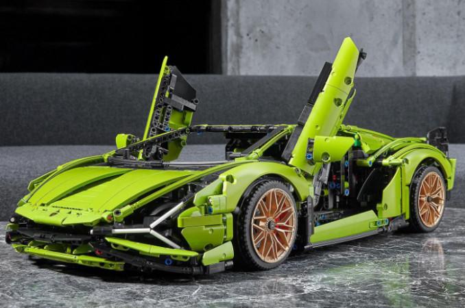 „LEGO Technic Lamborghini Sián FKP 37“ (42115)